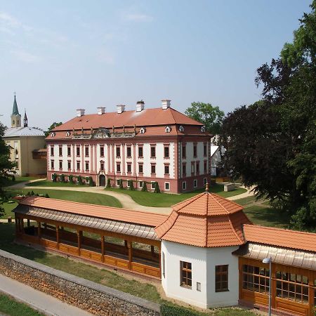 Zámecké ubytování U dobré hraběnky Kunín Extérieur photo